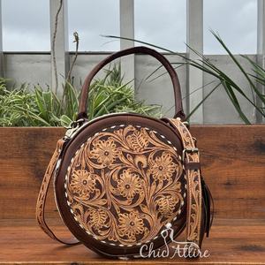 Bolso de cantimplora redondo de cuero hecho a mano personalizado nuevo pelo genuino en cuero de vaca bandolera circular Sling Bag con estilo floral - Product Image 1