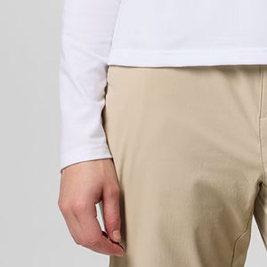 Sweat-shirt uni pour femmes avec prix d'usine pour les acheteurs en gros, service OEM avec manches longues / cordons de serrage ajustables pour la capuche - Product Image 3