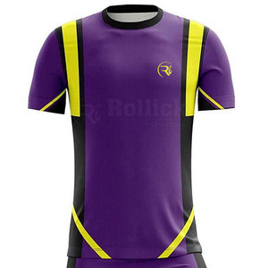 Uniforme de Fútbol Personalizado de Primera Calidad, Ropa Deportiva, Uniforme de Fútbol de Venta Caliente Hecho en Pakistán - Product Image 4