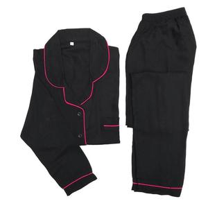 Vêtements de nuit Black Vibes pour femmes - Product Image 1