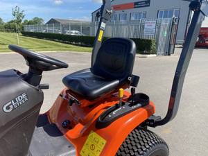 Tondeuse autoportée KUBOTA GR2120S à vendre - Product Image 5