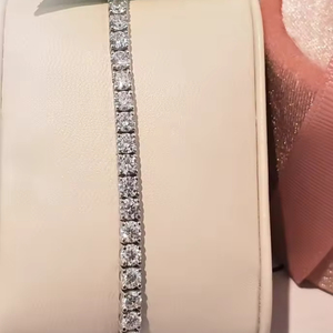 สร้อยข้อมือเทนนิสเพชรมอยส์ซอไนต์ทรงกลมสีขาวสวยงามปรับแต่งเครื่องประดับแบบเหลี่ยมเพชรพลอยของขวัญที่ดีที่สุดสำหรับผู้หญิง - Product Image 6