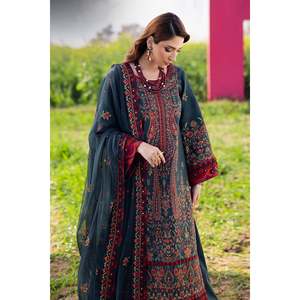 Conjunto de Boda ASIM JOFA-3PC, Camisa Bordada Ligera con Cuello Redondo y Largo hasta el Suelo, Dupatta de Tela Khaadi, Pantalones-BIC-4679 - Product Image 2