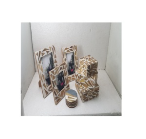 กรอบรูปทำจากไม้เรซินทำมือสำหรับตกแต่งกรอบตกแต่งผนังโลโก้หรูหรางานตามสั่ง - Product Image 1