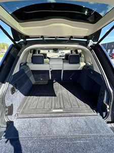 Fairly used 2019 rangee roverr HSE-ซูเปอร์ชาร์จ V.6 AWD Byron Blue-ขายดียานพาหนะขายร้อน-มือสอง-รถ-ขายร้อน - Product Image 6
