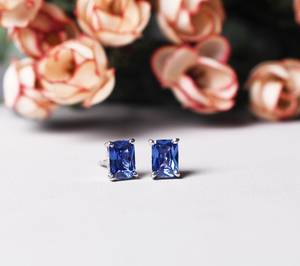 Boucles d'oreilles clous en argent sterling plaqué or avec tanzanite de forme octogonale pour femmes, bijoux de mariage, de naissance, d'anniversaire - Product Image 5