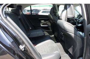 Mới 2025 <span class=keywords><strong>MER</strong></span> CE des-ben Z C 200 4 matic <span class=keywords><strong>T</strong></span>-MODELL AMG Pano dòng cao cấp 503hp 4.0L 8-xi lanh 9 <span class=keywords><strong>t</strong></span>ốc độ hộp số <span class=keywords><strong>t</strong></span>ự động - Product Image 2