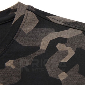 เสื้อยืดล่าสัตว์ฤดูหนาวคุณภาพสูงสำหรับผู้ชาย ระบายอากาศได้ดี แห้งเร็ว ผ้าฝ้าย 100% รับทำแบรนด์ตามสั่ง - Product Image 3