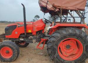 Tracteur agricole Kubota MU5501 55HP 4x4 à moteur diesel, prix usine, fiable pour les travaux sur le terrain et l'utilisation commerciale - Product Image 6
