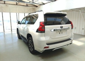BEST-SELLER! Véhicule personnel d'occasion 2022 LAND CRUISER PRADO 4x4 SUV Conduite à droite - Product Image 3