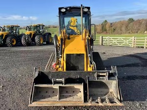 1CXT JCB 50HP Mini chargeur pour travaux agricoles de construction avec godet de 5 tonnes Attachements Crawler Moving Type 3 Skid Steer Load Ratings - Product Image 5