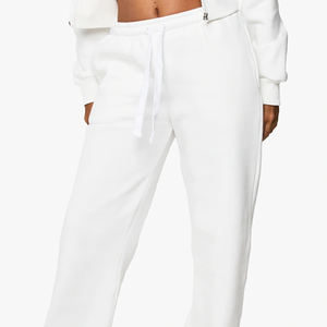 Ensemble de vêtements de sport pour femmes, design élégant et tendance, prix usine, avec manches longues, service OEM, design avec capuche, pour la vente en gros - Product Image 3