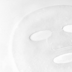Masque en tissu de coton Glutanex, essence apaisante, nourrissante, calmante, hydratant quotidien, masque éclatant, qualité professionnelle, éclat nourrissant et lumineux. - Product Image 2