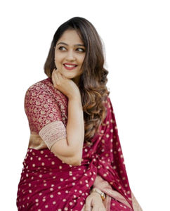 Hermoso Sari de Algodón con Bordado Jacquard y Pallu Exclusivo, para Fiestas de Invierno, VestaExports, para Adultos - Product Image 1