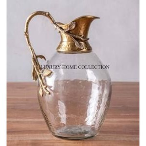 Pichet fantaisie poli à la main avec un design exquis et une structure durable, parfait pour les fêtes, les fêtes et les mariages - Product Image 3