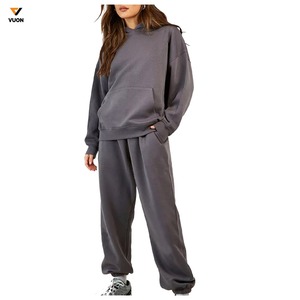 Chándal de gran tamaño para mujer, conjunto de 2 uds., chándal con estampado personalizado de lana de alta calidad, estilo pulóver, chándal de última moda para mujer - Product Image 1