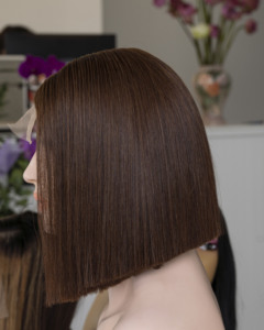 Peluca Remy Larga y Lisa con Cutículas Alineadas, 100% Cabello Virgen Natural, Color Marrón Sedoso, Corte Recto - Product Image 1