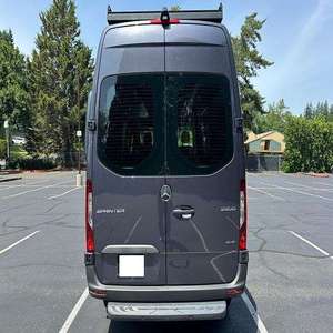 Sprinter 2500 4x4 2024 IMPECABLE, con Asientos de Cuero, Cámara Trasera, Techo Solar, Faros LED, Listo para Enviar - Product Image 5