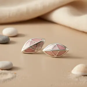 Pendientes de Plata de Ley 925 y Oro Rosa de Moda con Diamantes de Nácar Rosa, Materiales Principales de 14K y 18K, Regalo para Mujer - Product Image 1