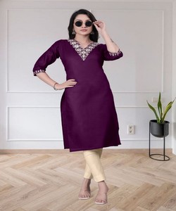 Ensemble Salwar en Coton Brodé FANCY TESLA – En Stock – Tenue de Fête – Prix de Gros – Vêtement Ethnique – Violet - Product Image 4