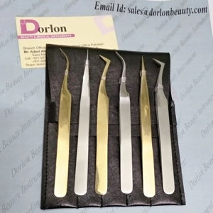 Pince à épiler de beauté en acier inoxydable plaqué or avec logo personnalisé au Pakistan - Product Image 1