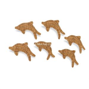 Décoration murale bohème en rotin tressé en forme de dauphin pour chambre de bébé, style océan doux, décoration intérieure du Vietnam - Product Image 1