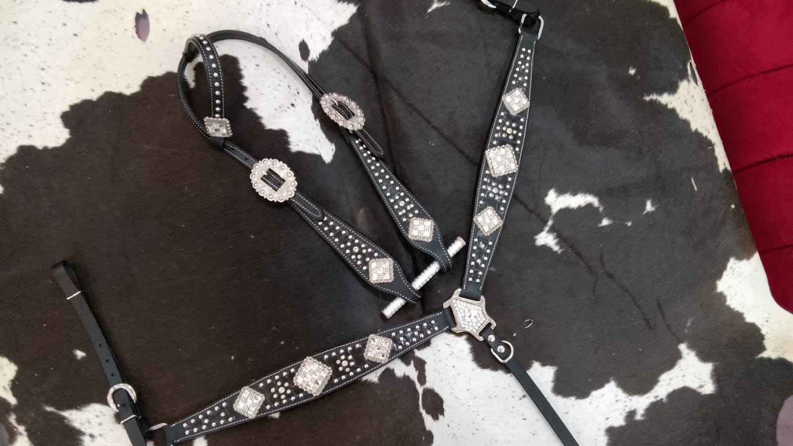 สีน้ำตาล