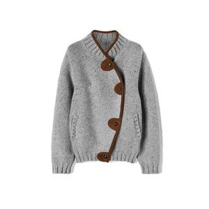 Cardigan tricoté à manches longues et à simple boutonnage pour femmes Mode automne et hiver avec col en cuir en toile de peau de mouton - Product Image 3