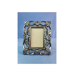 Elegant metal <b>photo</b> <b>frame</b> for vintage home decor perfect gift for weddings birthdays anniversaries and desk display - Product Image 3