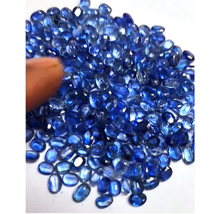 Haute qualité 279 pièces 5x4mm bleu kyanite facette 132cts Lot calibré optique spécial argent perle forme naturelle pour la fabrication de bijoux - Product Image 2