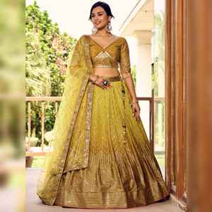 Presentamos Nuestro Lehenga Choli Amarillo con Lentejuelas de Seda Chinon para Haldi, Tradicional, de Secado Rápido, para Bodas y Eventos Étnicos - Product Image 1