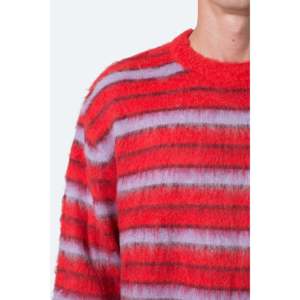 เสื้อสเวตเตอร์ผ้าขนแกะลาย-สีแดง - Product Image 6
