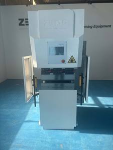 مكبس ثني كهربائي بالكامل بتحكم رقمي (CNC) بقوة 12 طن عالي الدقة يعمل بنظام التحكم المنطقي القابل للبرمجة (PLC) - Product Image 6