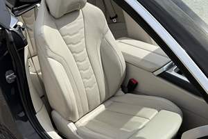 BMW M850i xDrive Cabriolet 2019 d'occasion en excellent état, 523 ch, V8 biturbo, transmission intégrale, provenance climat sec - Product Image 5