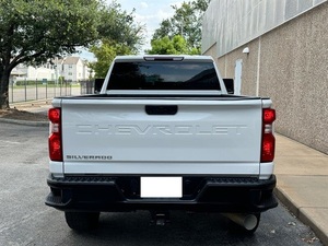 Asequible Chevrolet Silverado 2500HD 2021 LHD/RHD, Camioneta de Trabajo, Cabina Doble, LB, 4WD - Product Image 2