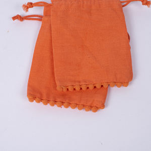 Bolsa de embalaje de joyería para collar de algodón con logotipo personalizado, bolsa con cordón de regalo naranja hecha a mano India reutilizable al por mayor - Product Image 5