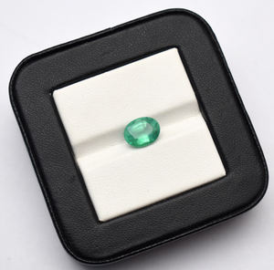 Joyería fina zambiana Natural Esmeralda de la mejor calidad con piedra calibrada de piedra facetada verde de corte ovalado certificado - Product Image 4