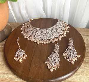 Venta caliente 18K Chapado en oro Indio Artificial Kundan Nupcial Zircon Fiestas DE BODA Collares Conjuntos de joyas - Product Image 4