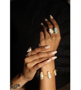 Pulsera de Perlas Mate Contemporánea para Mujer, Joyería Artesanal de Moda, Accesorio Elegante para Uso Diario y Regalos - Product Image 6
