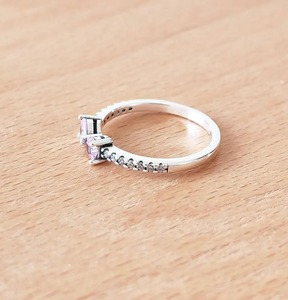 แหวนโบว์สีชมพูเงินสเตอร์ลิง925แหวน CZ ระยิบระยับพร้อมของขวัญเฉพาะบุคคลสำหรับผู้หญิง - Product Image 2