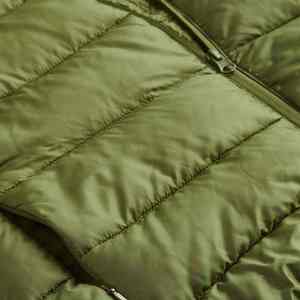 Vestes matelassées pour hommes de haute qualité avec logo personnalisé sur le devant, légères, imperméables, réversibles et à capuche - Product Image 6