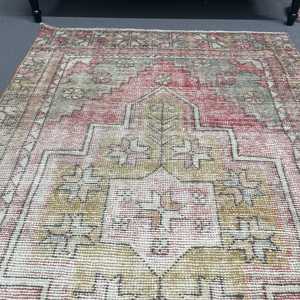 Tapis de 3,5 x 8,3 pieds, tapis turc vintage, tapis patchwork rouge - Product Image 3