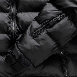 Chaqueta Acolchada con Capucha Personalizada al por Mayor, Chaqueta de Invierno Cálida con Bordado, 4 Bolsillos, Acolchado Impermeable - Product Image 6