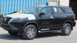 TOYOTA FORTUNER 2025 - Product Image 2