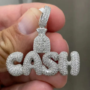 Colgante de Plata de Ley con Forma de Letra de 3 Quilates Personalizado, con Dijes Elegantes y Baño de Oro Blanco de 14K, Ideal para Fiestas - Product Image 1