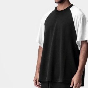 Camiseta de manga raglán de gran tamaño para hombre personalizada OEM con ajuste cómodo perfecto para uso diario informal y Atlético - Product Image 5
