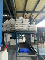 Pegamento azul de cerámica de alta calidad, tubo publicitario, aplicación de fertilizante de urea comprimida, bomba agrícola de Vietnam, uso de cerámica refractaria