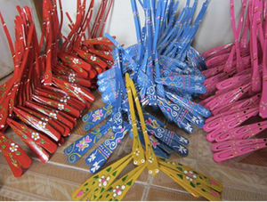 Juguete de libélula de bambú vietnamita tradicional, regalo artesanal de LOTO AZUL - Product Image 6