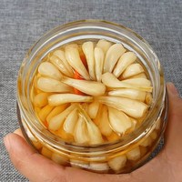 LES POIREAUX MARINÉS EN CONSERVE LES PLUS FAVORABLES EXPORTATION DE NOURRITURE TRADITIONNELLE DU VIETNAM