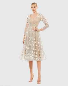 Robe maxi en mousseline de soie avec logo sur le devant et le dos, ornée de perles et de paillettes, robe de bal pour femme, cristal - Product Image 6